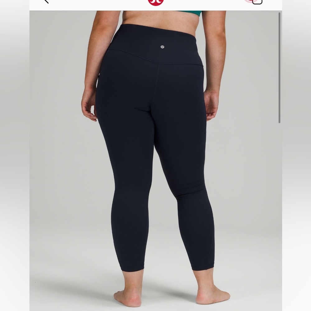 Lululemon Align High Rise Pant with Pocket 25" size 4; color Navy